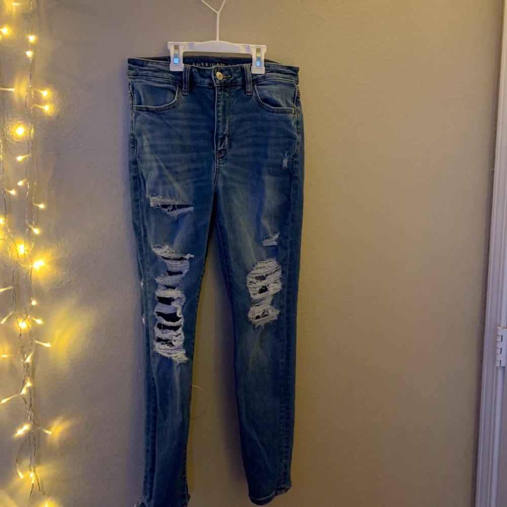 American Eagle Ripped Jegging